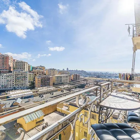 Genova La Fortuna Roomy Apt & Panoramic Balcony Exterior photo